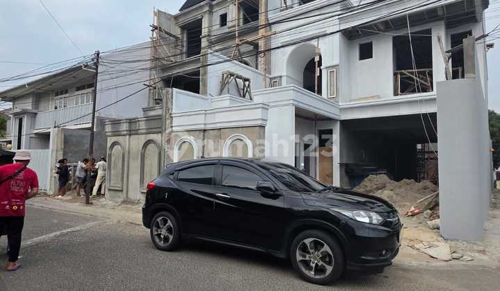 Rumah Siap Huni Private Pool Di Tebet Timur Jakarta Selatan Rumah Siap Huni Private Pool Di Tebet Timur Jakarta Selatan