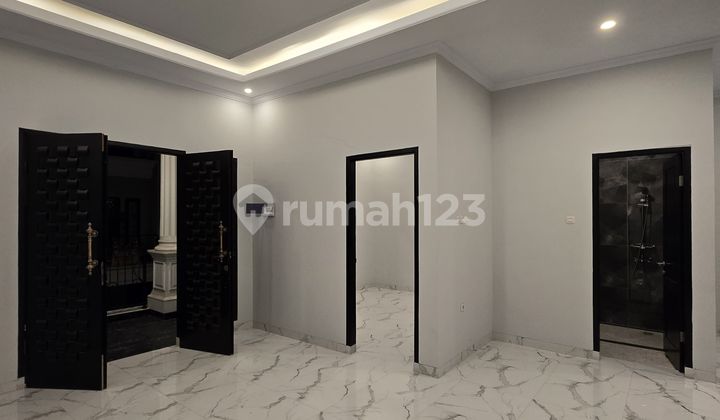 Rumah Plus Rooftop 3 Lantai Di Jagakarsa Rumah Plus Rooftop 3 Lantai Di Jagakarsa