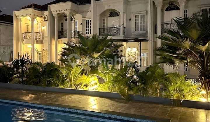 Classic Ready-to-Occupy House in Kebagusan, South Jakarta 2