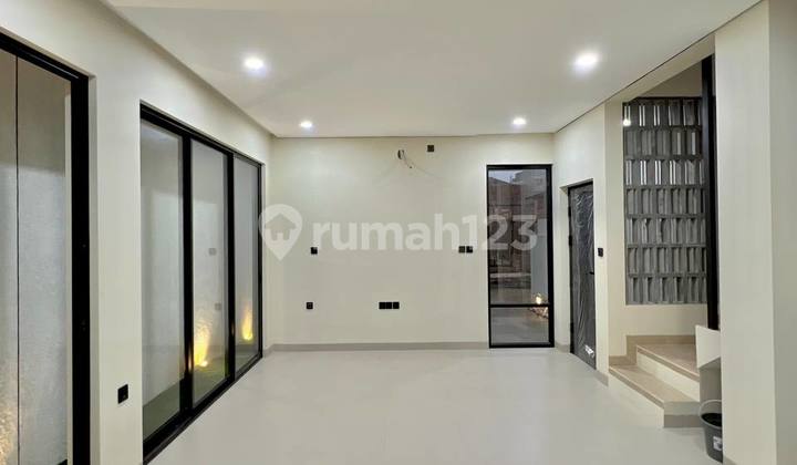 Dijual Rumah Siap Huni Di Jagakarsa Dekat Stasiun Lenteng Agung 2