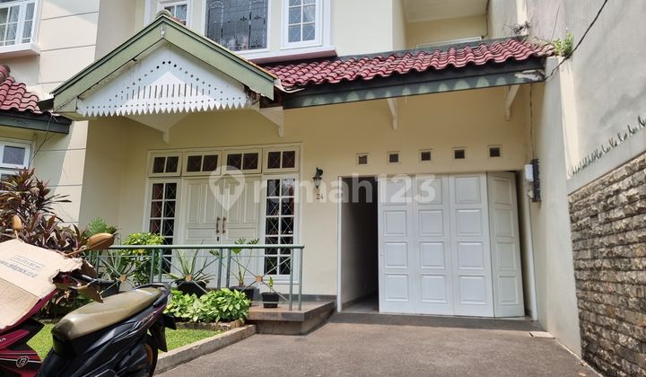 Rumah Siap Huni Di Daerah Elit Jakarta Selatan