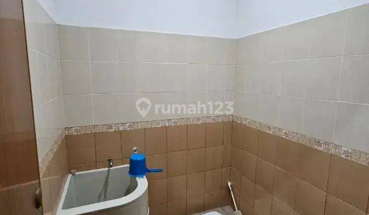 Rumah 2 Lantai Bagus SHM di Klender, Jakarta Timur 2