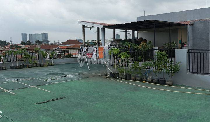 Rumah  5 Lantai Asri di Pejaten Timur, Jakarta Selatan 2