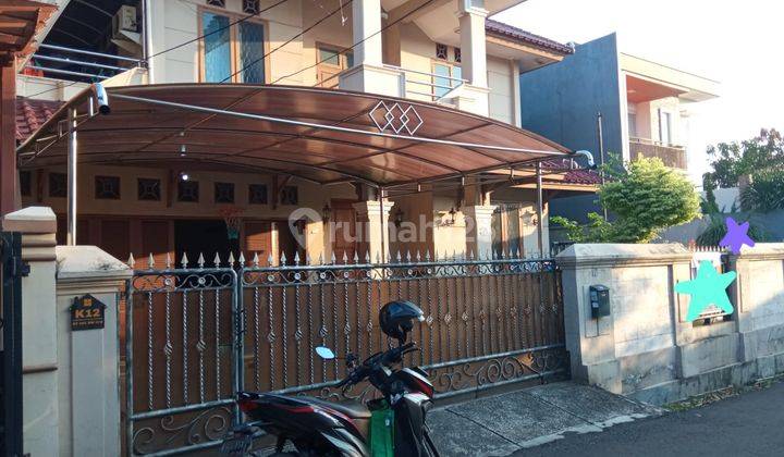 Rumah 2 Lantai Bagus Semi Furnished Pondok Kelapa, Jakarta Timur 1