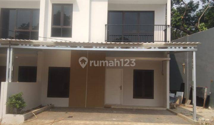 Rumah 2 Lantai Bagus Unfurnished SHM di Jl.kincan, Bekasi 1