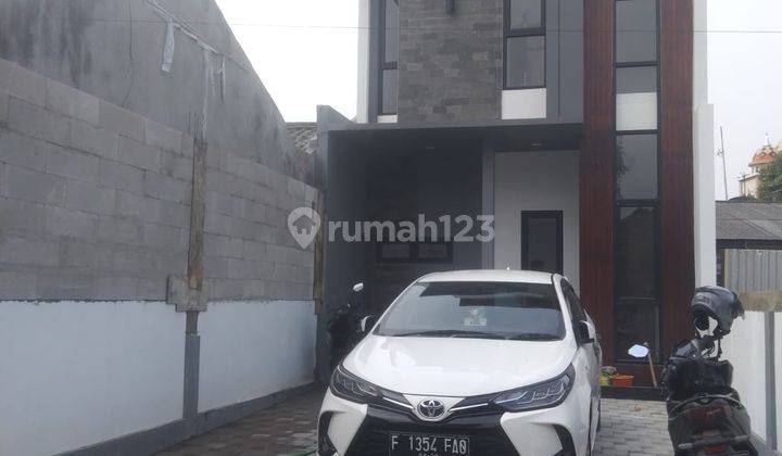 Rumah 2 Lantai Bagus Unfurnished di Komplek Bdn, Bekasi 1