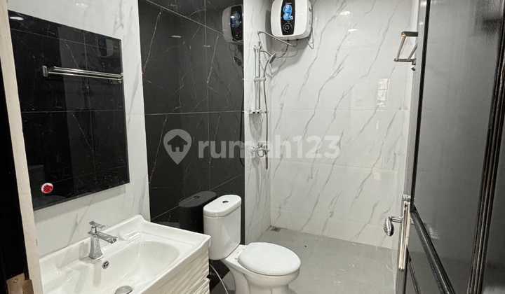 Rumah Baru di Kramat Jati Jakarta Timur 2