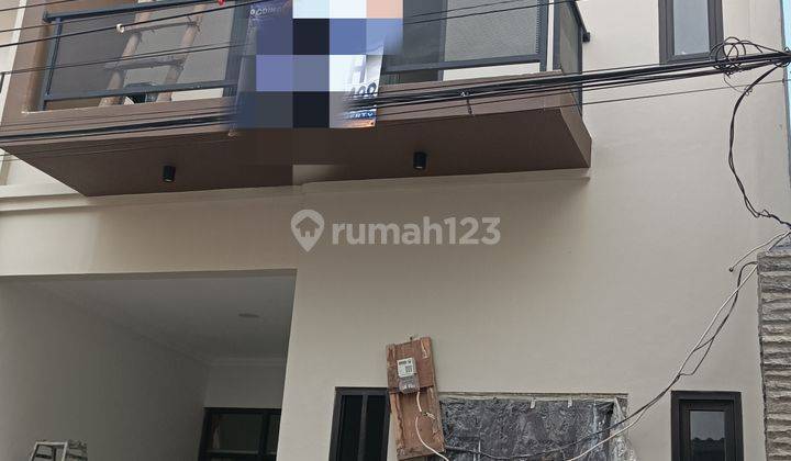 Rumah Bagus SHM Rawamangun Jakarta Timur  1