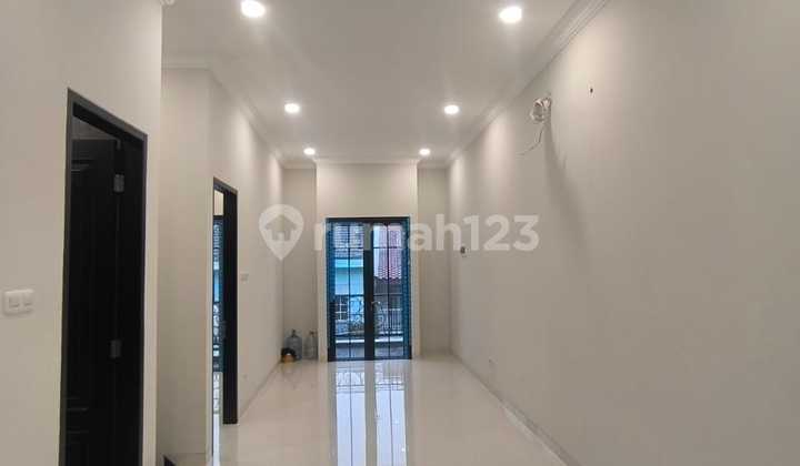 New 2-Story House in Rawamangun 2