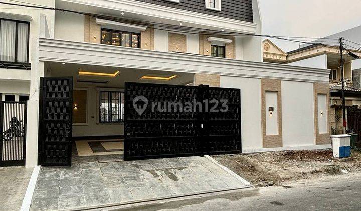 Rumah 2 Lantai Semifurnished Pondok Indah Jakarta Selatan  2