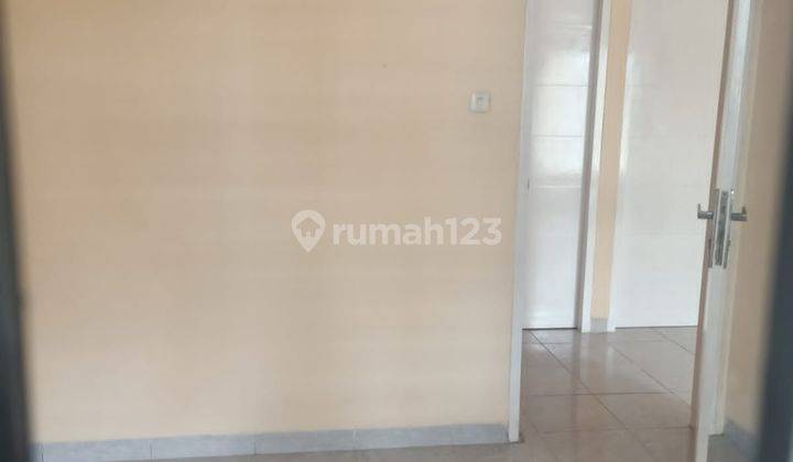 Rumah Unfurnished SHM di Bintara , Bekasi 2