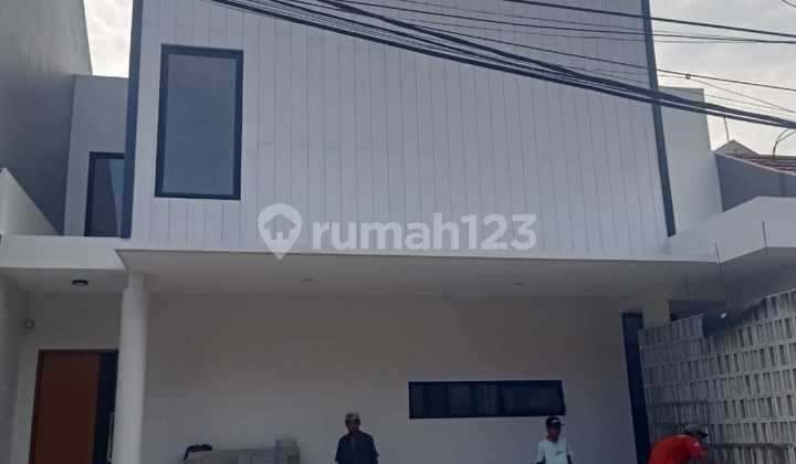 Rumah Mewah Bebas Banjir Duren Sawit Jakarta Timur Rumah Mewah Bebas Banjir Duren Sawit Jakarta Timur