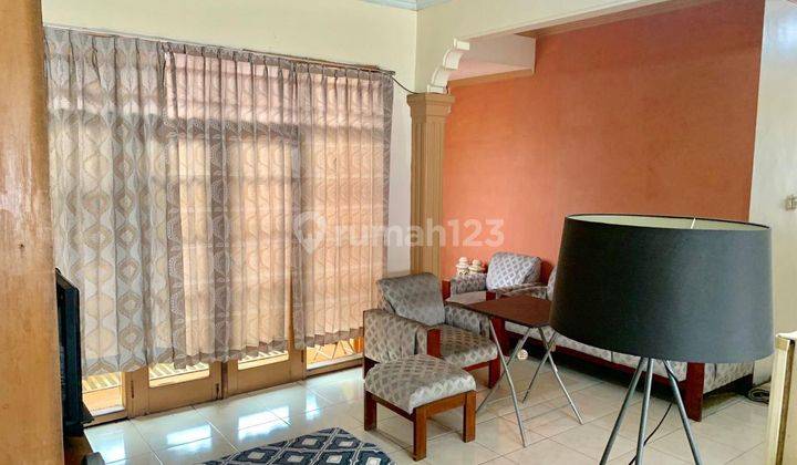 Rumah 2 Lantai Semi Furnished di Utan Kayu , Jakarta Timur 2