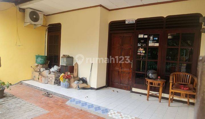 Rumah 1, 5 Lantai Bagus Pondok Kelapa Jakarta Timur  2