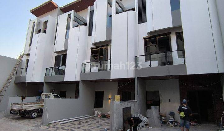 Rumah Dijual 3lantai Rawamangun Jakarta Timur  2