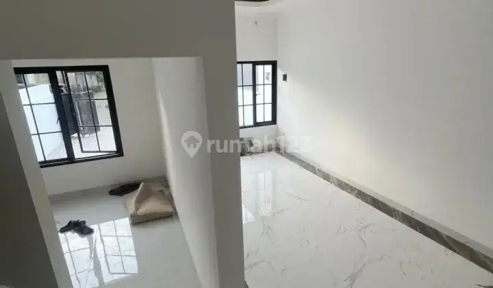 Rumah 2 Lantai Baru SHM di Jl.raya Kodau, Bekasi 2