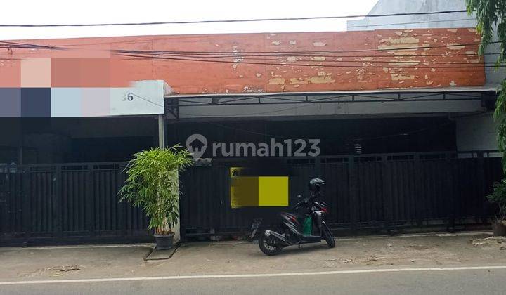 Tanah Ada Bangunan Siap Pakai Diklender Duren Sawit  1