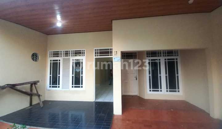 Rumah 1,5 Lantai Bagus Siap Huni Di Pondok Kelapa Rumah 1,5 Lantai Bagus Siap Huni Di Pondok Kelapa