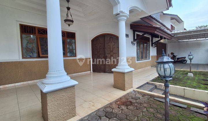 Rumah 2 Lantai Bagus SHM di Tanjung Barat , Jakarta Selatan 1