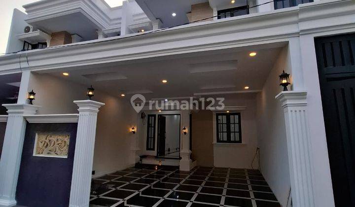 Rumah Mewah 2 Lantai Di Kali Sari Jakarta Timur 1