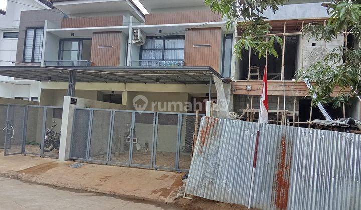 Rumah 2 Lantai Baru SHM di Komplek Cinere, Depok 2