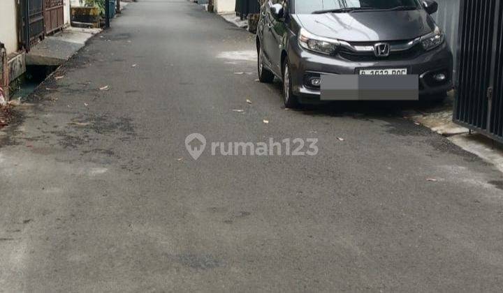 Rumah 2 Lantai Bagus SHM di Jl. Ikan Rawamangun, Jakarta Timur 2