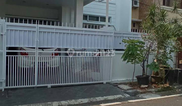 Rumah 2 Lantai Bagus di Pondok Kelapa, Jakarta Timur 2