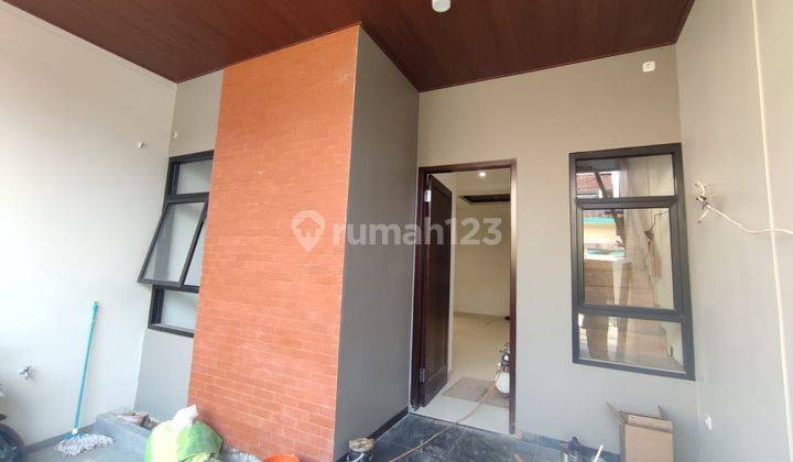 Rumah Minimalis 2 Lantai SHM di Rawamangun, Jakarta Timur 2