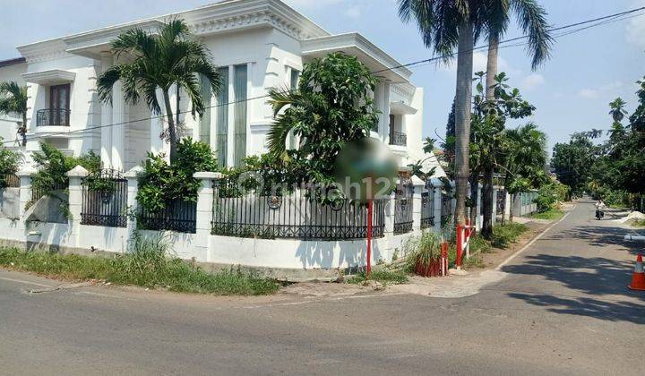 Rumah di Komplek duren sawit jakarta timur 2 Lantai Bagus SHM hook 1