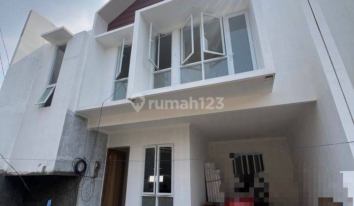 Rumah 2 Lantai Dalam Cluster di Jatiwaringin, Jakarta Timur 2