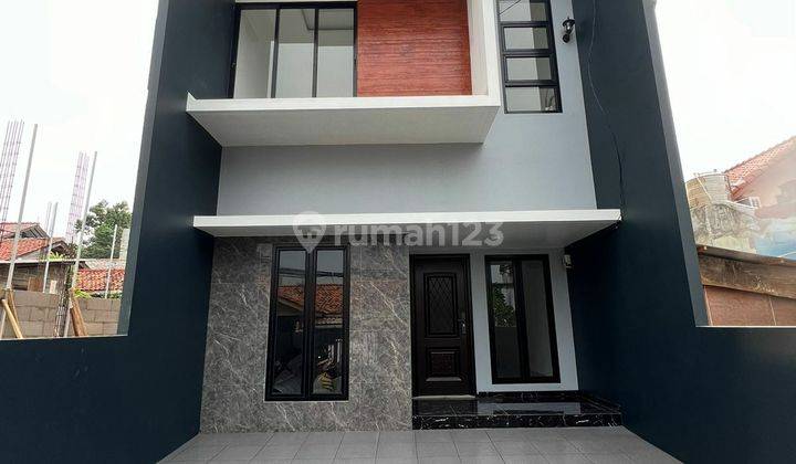 Rumah Minimalis 2 Lantai Lokasi Premium Kalisari Jakarta Timur 1