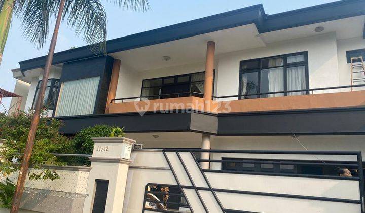 Rumah 2 Lantai Bagus Strategis Dalam Komplek Elite Cinere, Depok 2