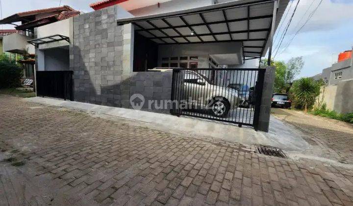 Rumah 2 Lantai Sudah Renovasi 10 Menit Toll Jatibening, Bekasi  2