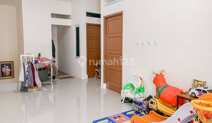 Jual B.u. Rumah Murah Full Furnished Dalam Cluster Bintara Bekasi 2