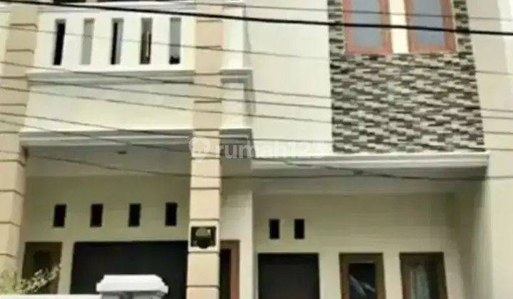 Rumah 2 Lantai Siap Huni di Pondok Bambu, Jakarta Timur 1