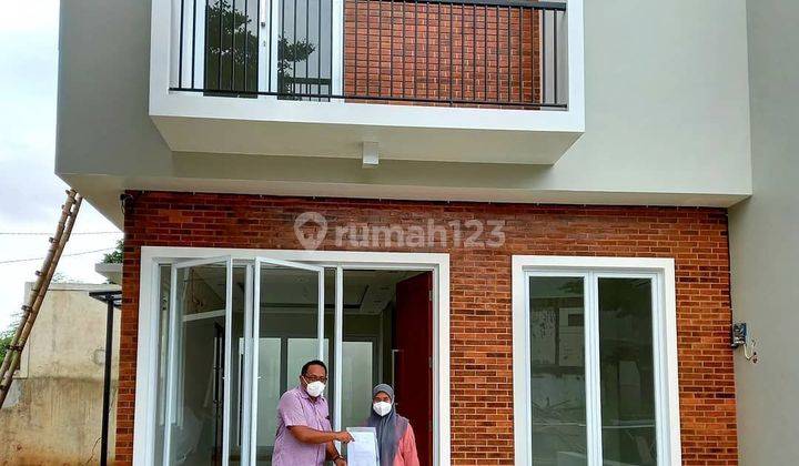 Rumah dalam cluster pangkalan jati jatiwaringin jakarta timur 1