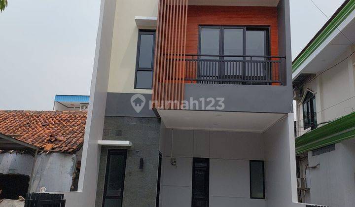 Rumah 2 Lantai Baru Minimalis di Pondok Kelapa Jakarta Timur 1