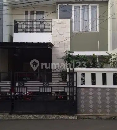 Rumah Siap Huni di Pondok Bambu Duren Sawit Lokasi Aman, Nyaman dan Strategis Dekat ke Jalan Raya Utama