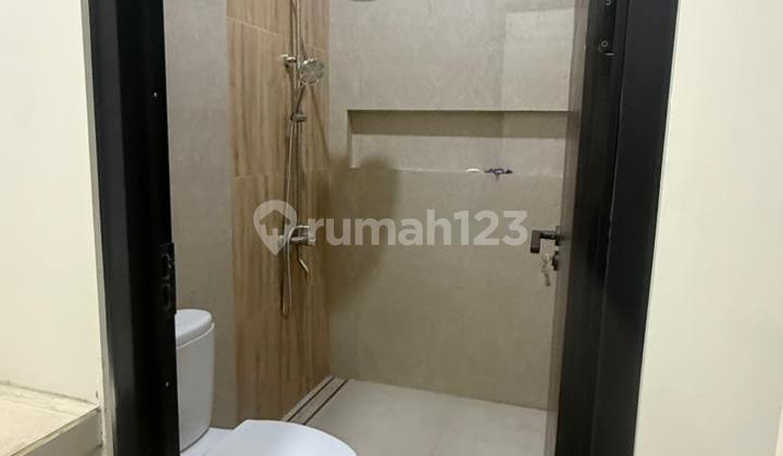 Rumah baru minimalis modern di Rawamangun, Jakarta Timur 2