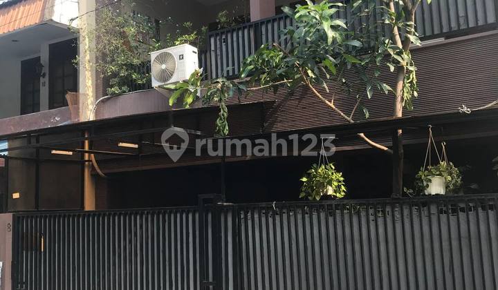 Rumah 2 Lantai Siap Huni di Komplek Rawamangun Jakarta Timur Rumah 2 Lantai Siap Huni di Komplek Rawamangun Jakarta Timur