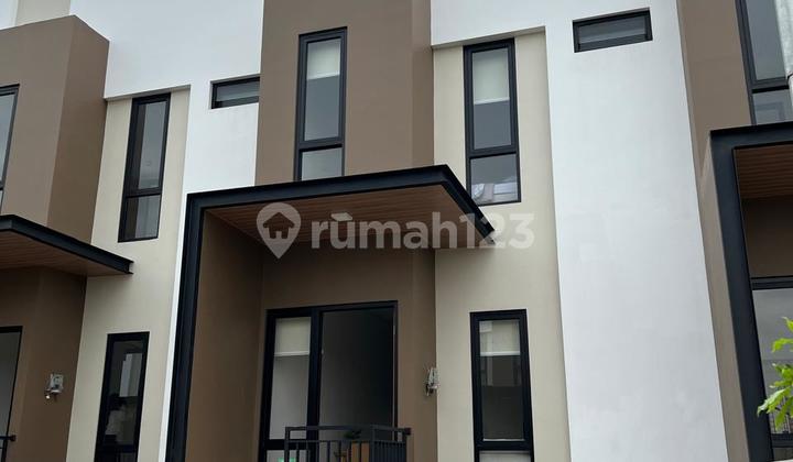 Rumah Bagus di Kemang Pratama Bekasi, Bekasi 1