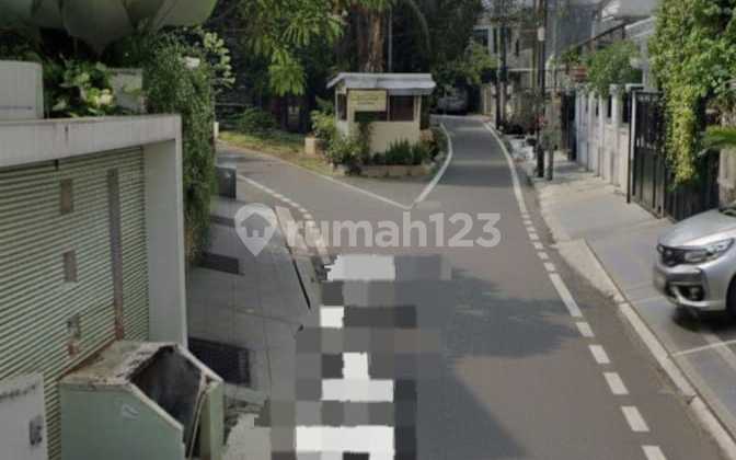 Rumah Modern Minimalis 2 Lantai di Cempaka Putih 2