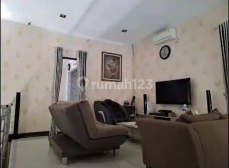 Rumah 2 Lantai Bagus SHM di Billymoon Pondok Kelapa, Jakarta Timur 2