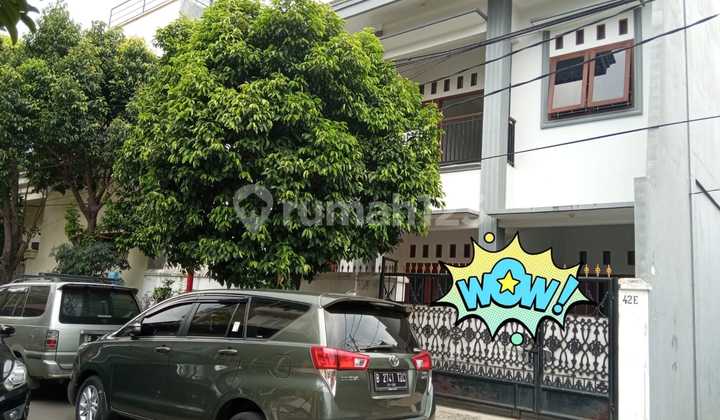Rumah 2,5 Lantai siap Huni  Kayu Putih Jakarta Timur.