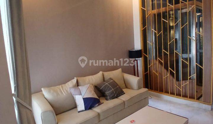 Rumah Townhouse 3 Lantai Baru + Lift SHM di Pejaten, Jakarta Selatan 2