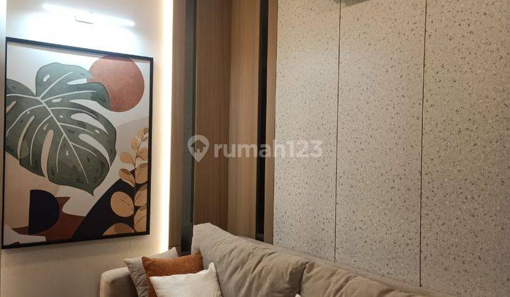Rumah Baru 2,5 Lantai di Pesanggrahan, Jakarta Selatan 1