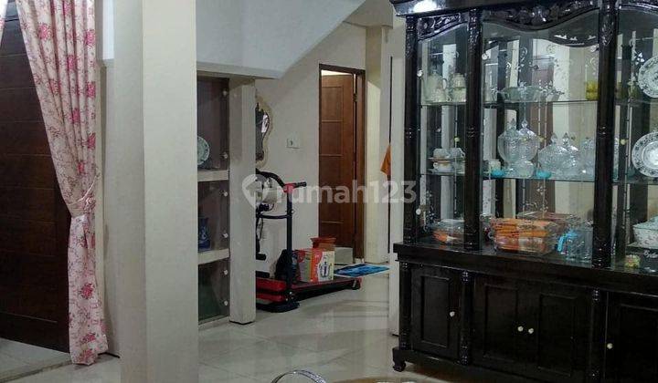 Rumah 2 Lantai SHM 5 Menit Toll Brigif Cinere, Depok 2