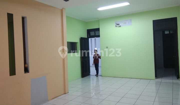 Rumah Ex Kantor Asri,Aman, Nyaman dan Bebas Banjir di Pondok Kelapa Jakarta Timur 2