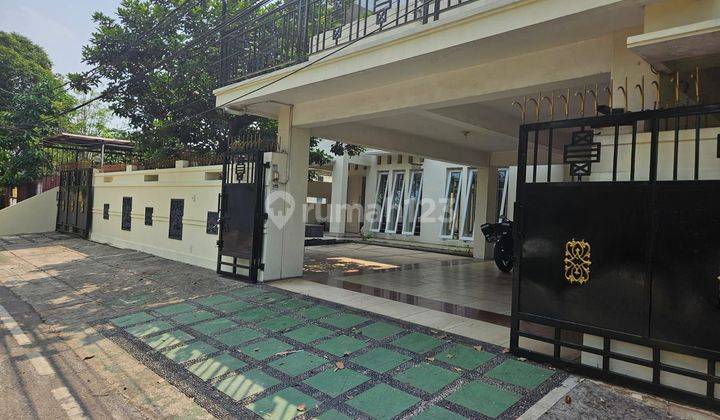 Rumah Mewah Dalam Komplek Ada Kolam Renang Duren Sawit Jakarta 1