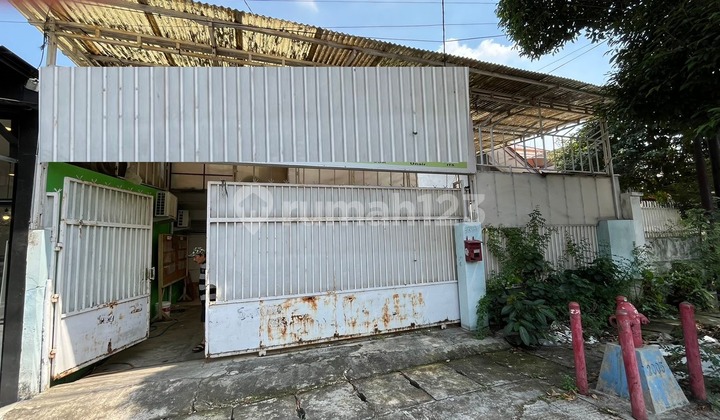 Rumah Bagus Cocok Untuk Usaha Rawamangun, Jakarta Timur Rumah Bagus Cocok Untuk Usaha Rawamangun, Jakarta Timur